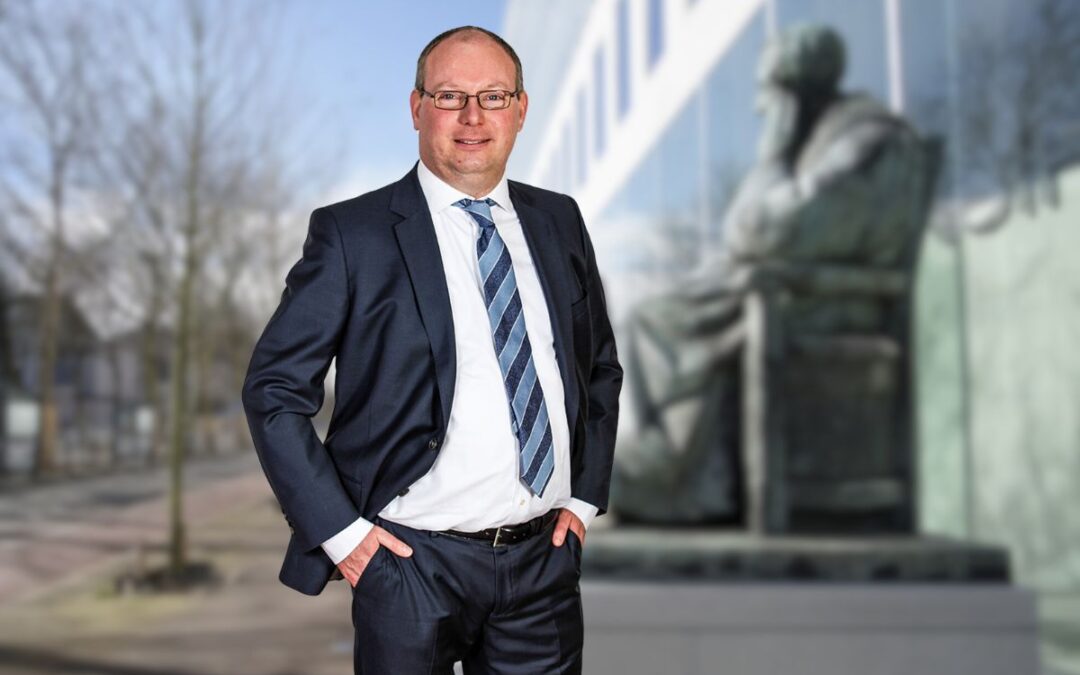 Collega Paul voor de Hoge Raad der Nederlanden Den Haag